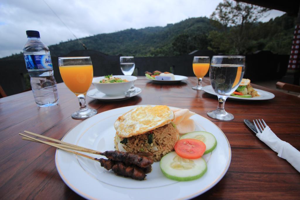 Adila Warung And Homestay Munduk エクステリア 写真