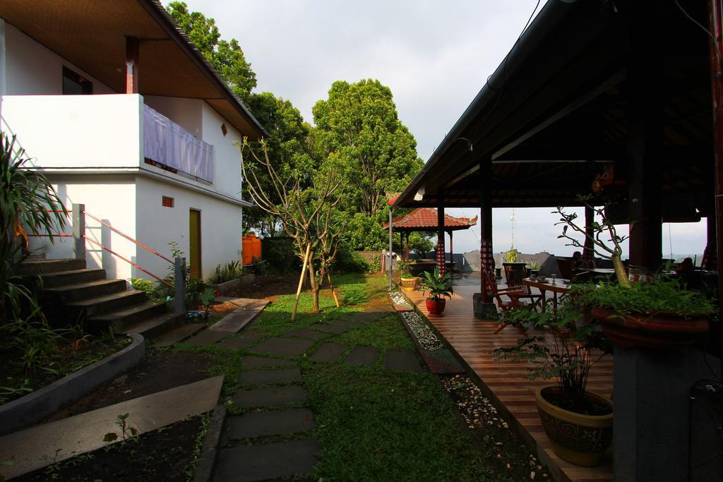 Adila Warung And Homestay Munduk エクステリア 写真