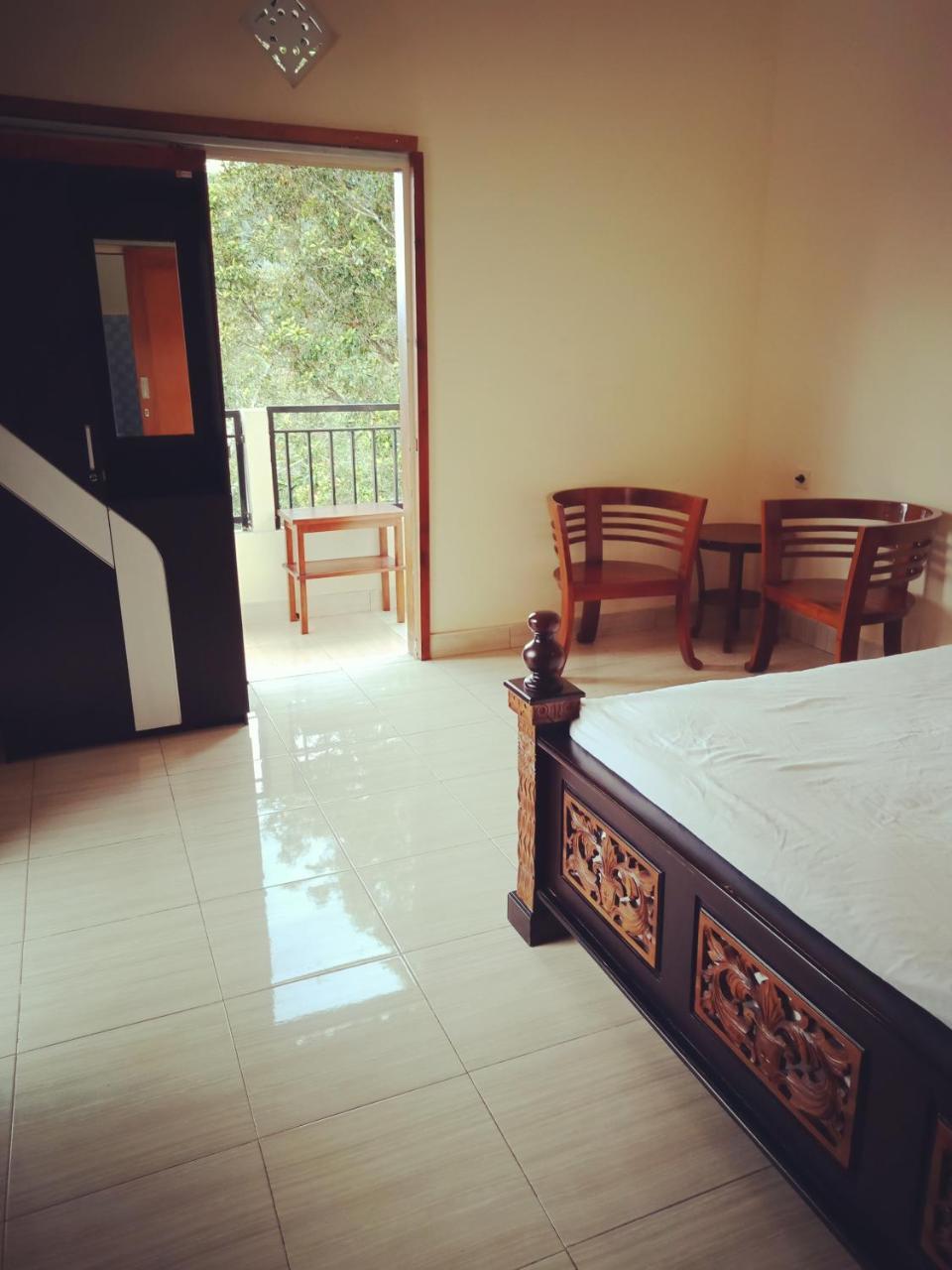 Adila Warung And Homestay Munduk エクステリア 写真